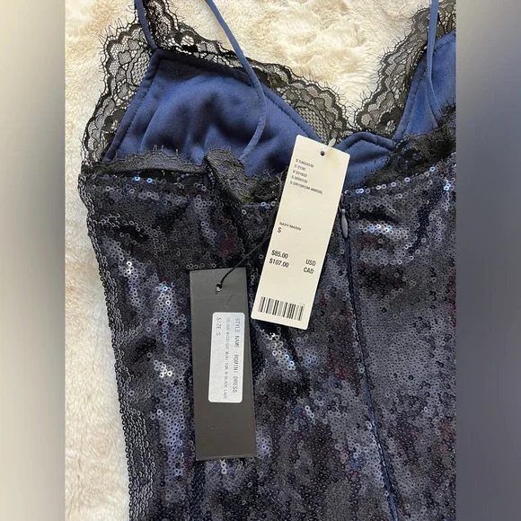 Urban Outfitters - mini dress - sequined/lace - never worn with tags on - Picture 4 of 5